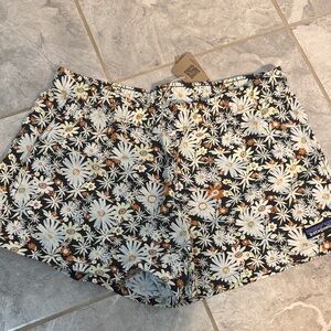 Patagonia Women's Black Floral Daisy Print Shorts
